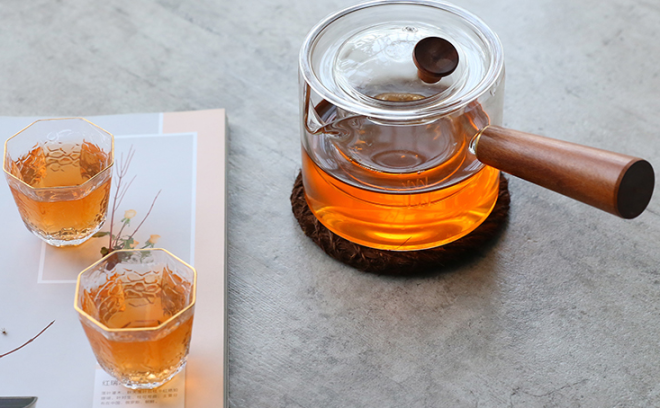 The glass teapot is so beautiful, have you learned the method of making tea with it?